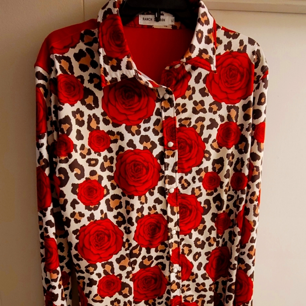 Ranch Dress'n Performance Rodeo Shirt XL Leopard & Roses